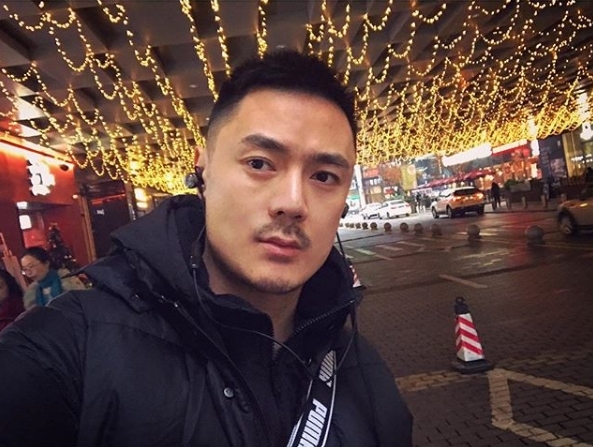 别喜欢我的第一张照片--九龙王婆说媒