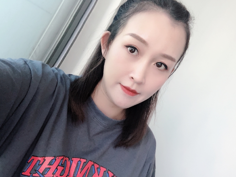 Amy的第一张照片--九龙王婆说媒