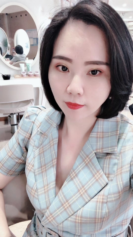 固执的第一张照片--九龙王婆说媒