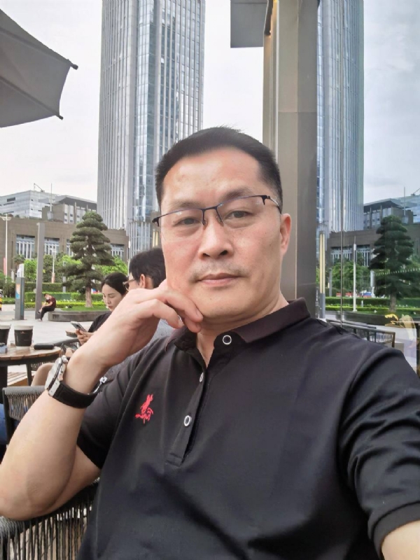 Allan的第二张照片--九龙王婆说媒