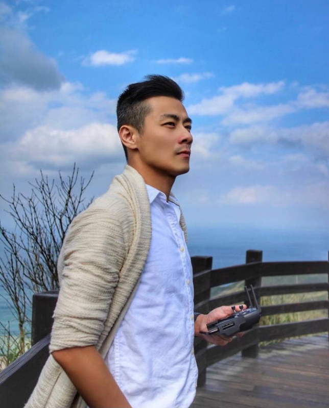 蓝天的第一张照片--九龙王婆说媒